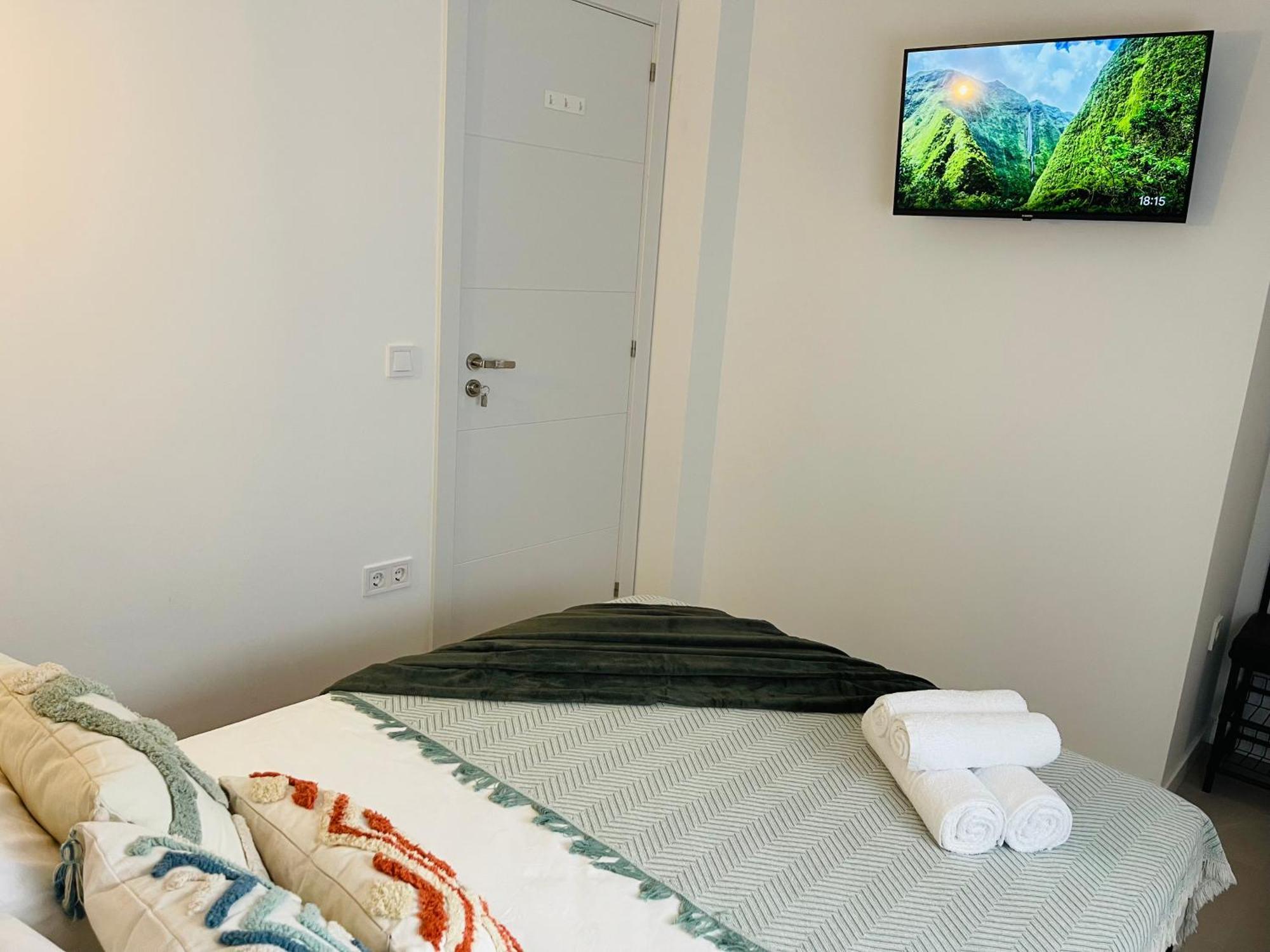 Solaz Malaga, Shared Apartment 외부 사진